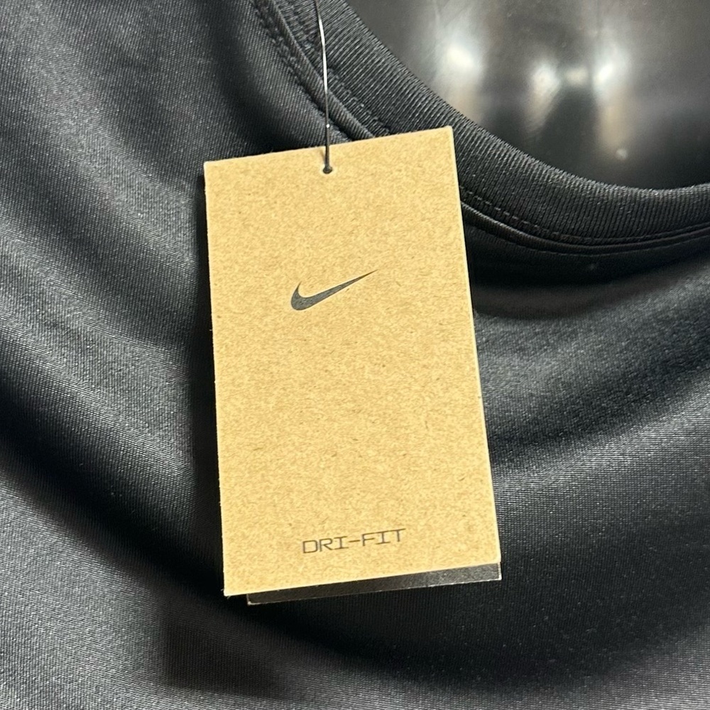 Nike Women's Drifit Poly Black Training Top NWT - Picture 4 of 9